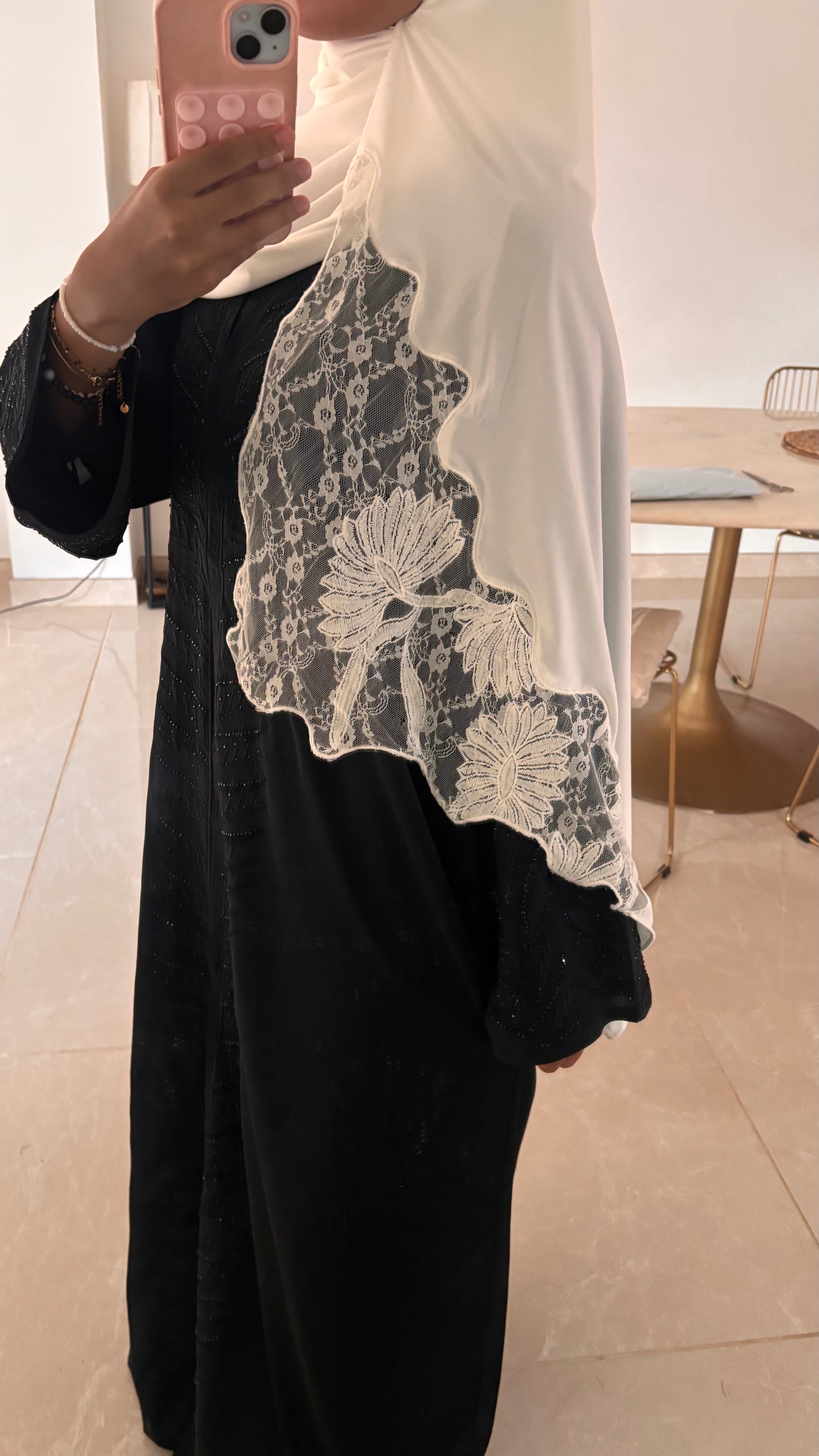 Hijab en dentelle
